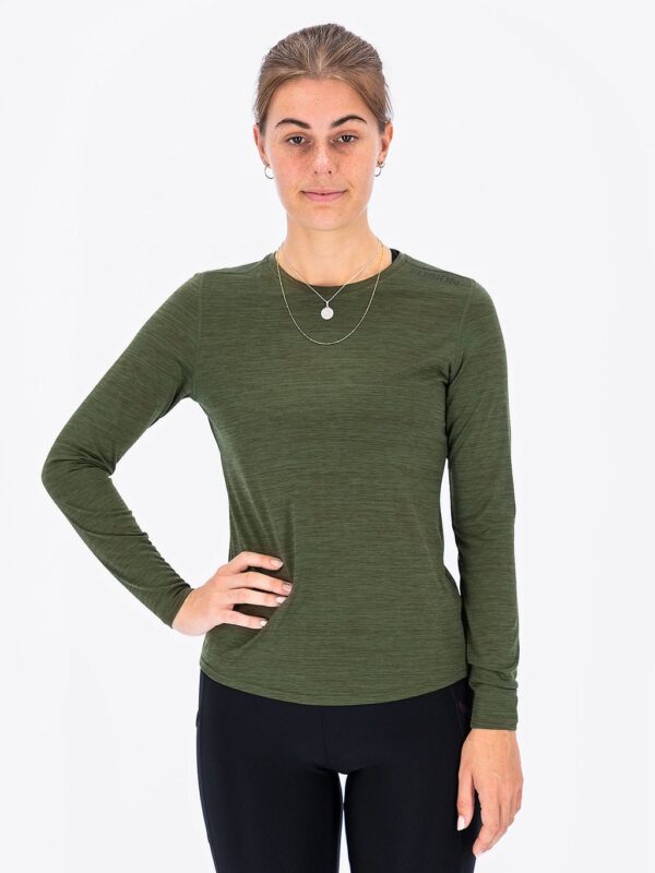 2025/01/1000002820.jpg Fusion - Womens C3 Longsleeve